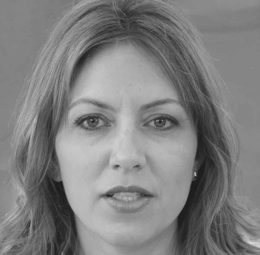 Esperanza Morales, contadora